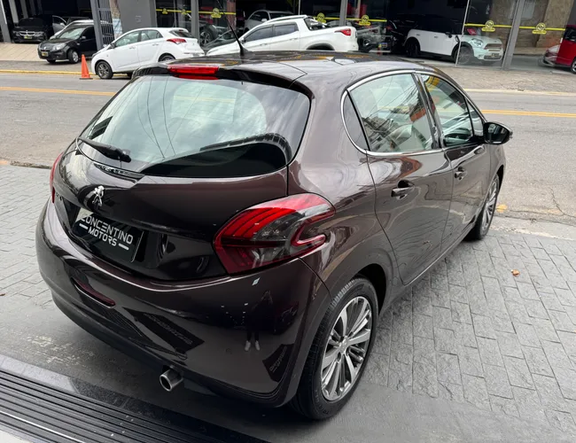 Imagem exterior do veículo 208 2017 1.6 Griffe 16V Flex 4P Automático