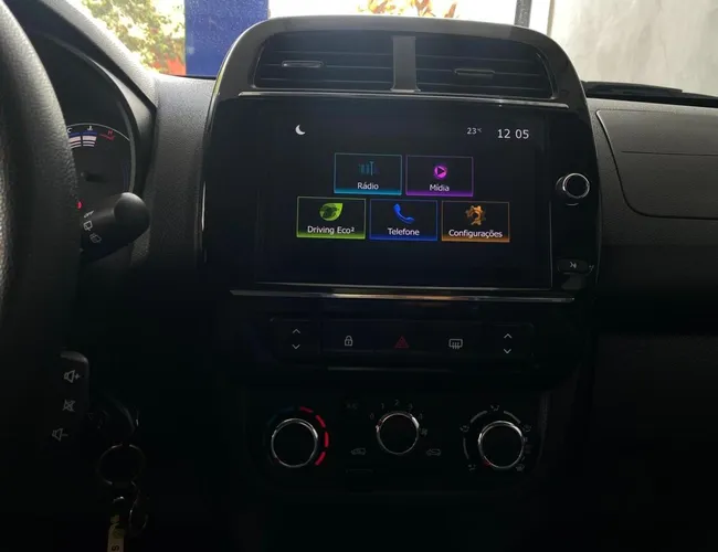 Imagem 14 – Kwid 2023 1.0 12V Sce Flex Outsider Manual