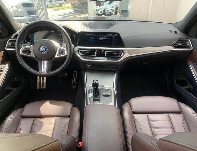 Imagem 6 – 330E 2022 2.0 16V Turbo Híbrido M Sport Automático
