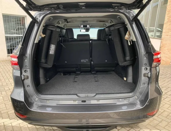 Imagem 14 – Hilux Sw4 2024 2.8 D-4D Turbo Diesel Srx 7L 4X4 Automático