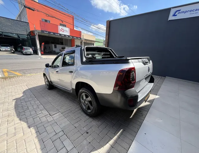 Imagem exterior do veículo Duster Oroch Express 1.6 Flex 16V Mec. 2018 Duster Oroch Express 1.6 Flex 16V Mec. 