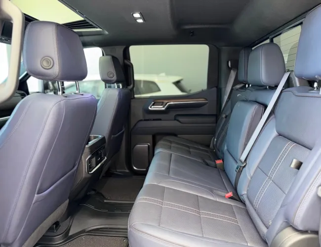 Imagem 12 – Silverado 2024 5.3 V8 Gasolina 1500 High Country 4X4 Automático