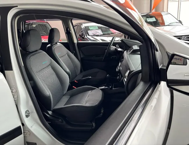 Imagem 14 – Spin 2023 1.8 Activ7 8V Flex 4P Automático