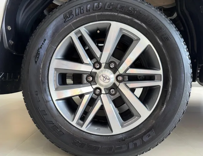 Imagem 18 – Hilux 2018 2.8 Srx 4X4 Cd 16V Diesel 4P Automático