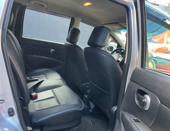 Imagem 14 – Grand Livina 2013 1.8 Sl 16V Flex 4P Automático
