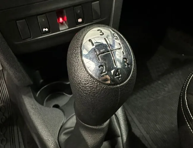 Imagem 16 – Logan 2025 Logan Zen Flex 1.0 12V 4P Mec.