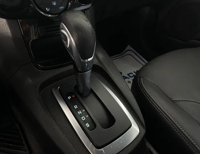 Imagem 11 – Fiesta 2016 1.6 Titanium Hatch 16V Flex 4P Powershift