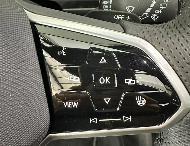 Imagem 22 – Tiguan 2025 Tiguan Allspac R-Line 300 Tsi 2.0