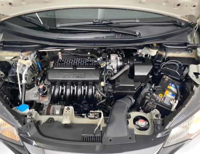 Imagem 16 – Fit 2016 1.5 Ex 16V Flex 4P Automático