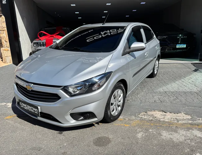 Imagem exterior do veículo Onix 2019 1.0 Mpfi Lt 8V Flex 4P Manual