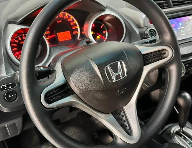 Imagem 20 – Fit 2014 1.4 Lx 16V Flex 4P Automático