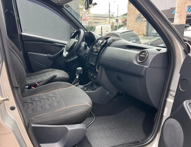 Imagem 14 – Duster 2017 2.0 16V Hi-Flex Dynamique Automático