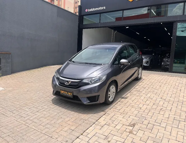 Imagem 8 – Fit 2017 1.5 Lx 16V Flex 4P Automático