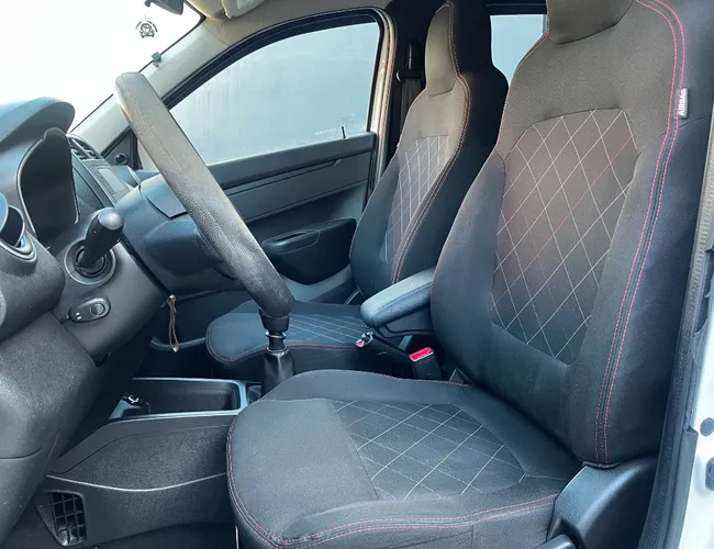 Imagem 13 – Kwid 2018 1.0 12V Sce Flex Zen Manual