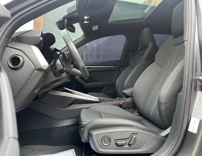 Imagem 12 – A3 2023 2.0 40 Tfsi Mhev Sedan Performance Black S-Tronic