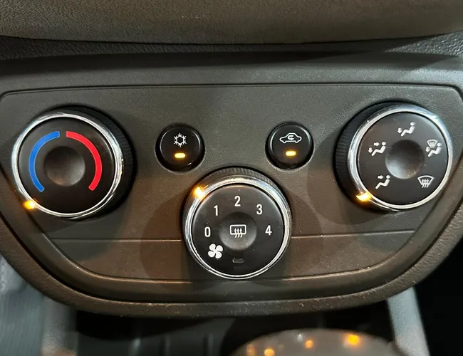 Imagem 13 – Spin 2015 1.8 Ltz 8V Flex 4P Automático