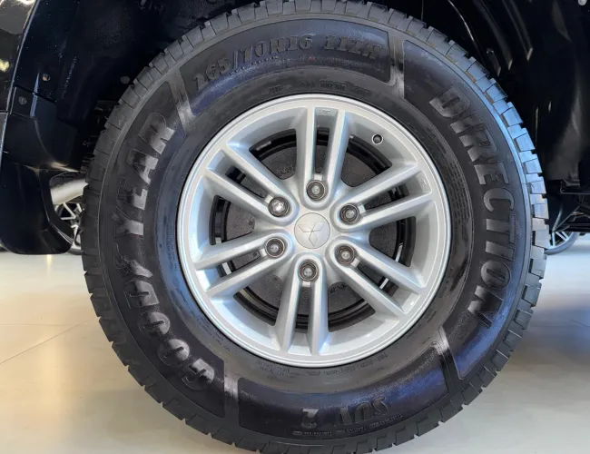 Imagem 17 – L200 Triton 2017 3.2 Hpe 4X4 Cd 16V Turbo Intercooler Diesel 4P Automático