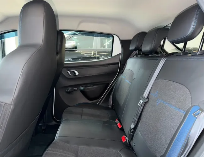 Imagem 12 – Kwid 2026 1.0 12V Sce Flex Intense Manual
