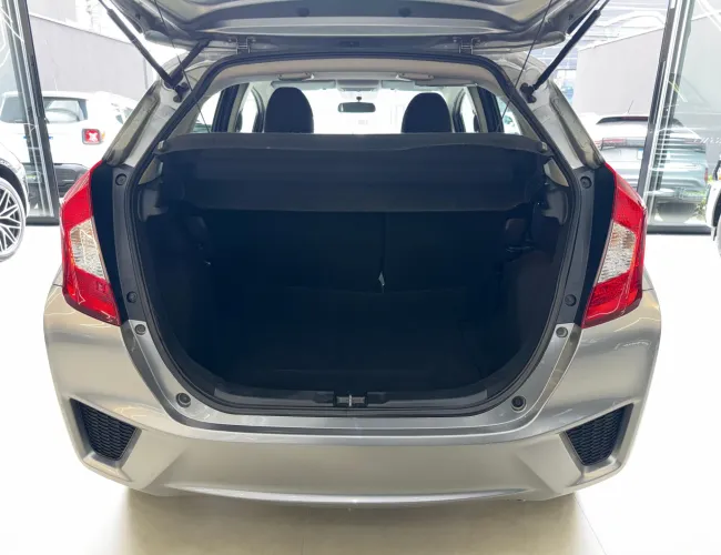 Imagem 18 – Fit 2015 1.5 Lx 16V Flex 4P Automático