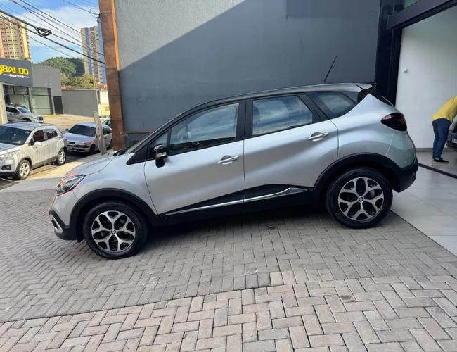Imagem 8 – Captur 2022 1.3 Tce Flex Intense X-Tronic