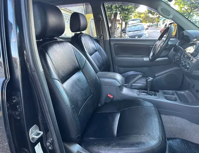 Imagem 8 – Hilux 2013 2.7 Sr 4X2 Cd 16V Flex 4P Automático