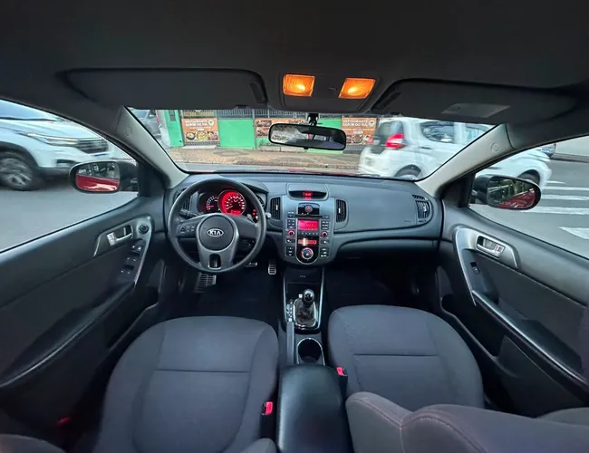 Imagem 5 – Cerato 2012 1.6 E.221 Sedan 16V Gasolina 4P Automático