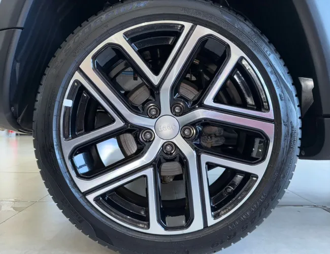 Imagem 18 – Compass 2025 1.3 T270 Turbo Flex Limited At6