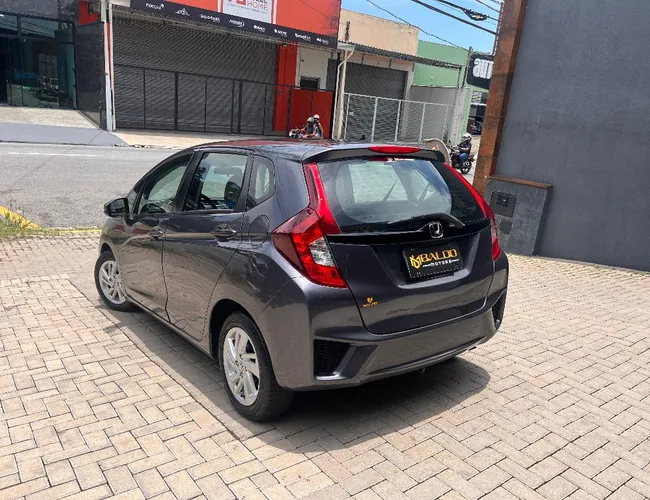 Imagem 13 – Fit 2017 1.5 Lx 16V Flex 4P Automático