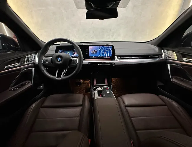 Imagem 12 – X2 2025 X2 Xdrive20i M Sport