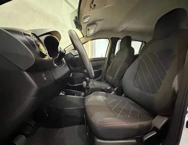 Imagem 9 – Kwid 2024 Kwid Zen 1.0 Flex 12V 5P Mec.