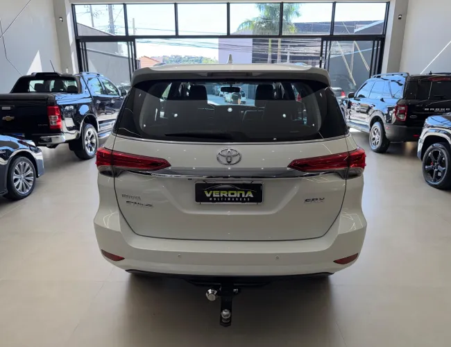 Imagem 6 – Hilux Sw4 2016 2.8 Srx 4X4 7 Lugares 16V Turbo Intercooler Diesel 4P Automático