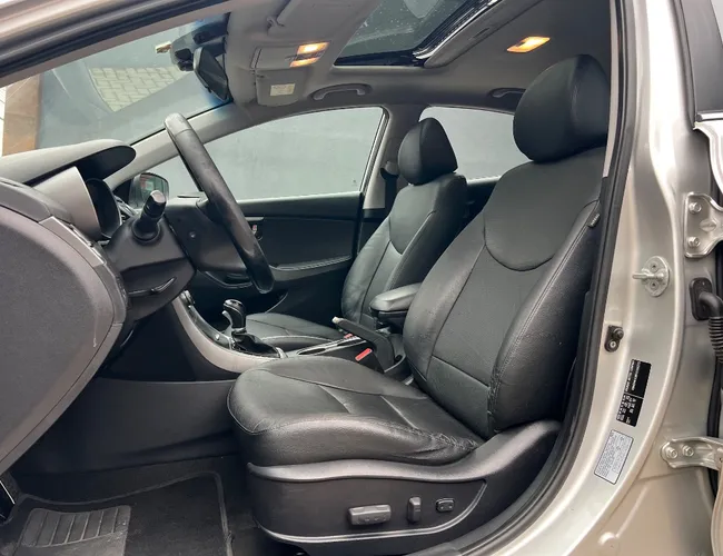 Imagem 12 – Elantra 2015 2.0 Gls 16V Flex 4P Automático