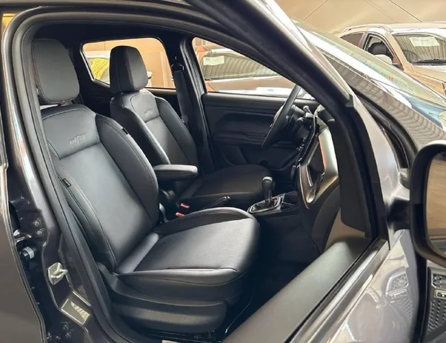 Imagem 13 – Strada 2025 1.0 Turbo 200 Flex Ultra Cd Cvt