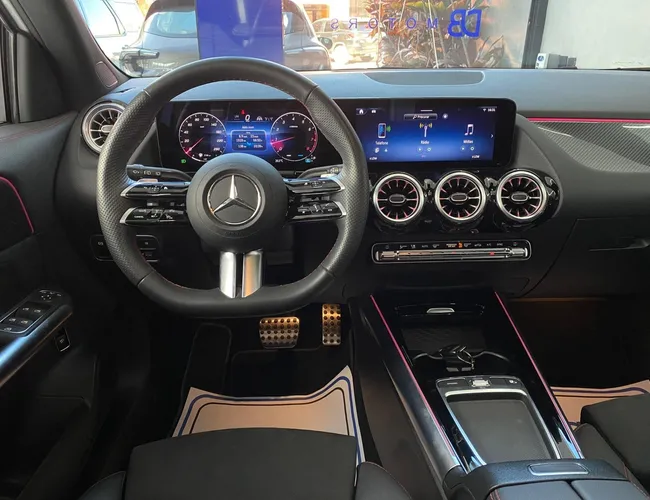 Imagem 9 – Gla 200 2024 1.3 Mhev Amg Line 7G-Dct