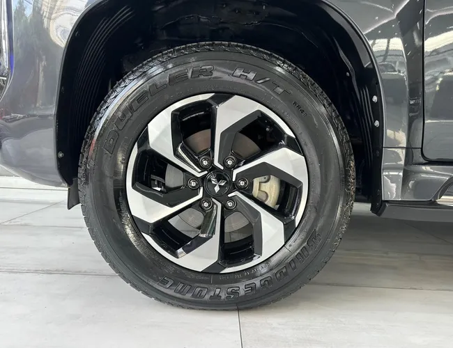 Imagem 20 – Pajero Sport 2025 2.4 16V Mivec Turbo Diesel Hpe-S Awd Automático