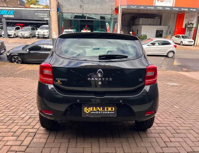 Imagem 6 – Sandero 2015 1.6 DYNAMIQUE 8V FLEX 4P MANUAL