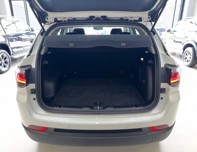 Imagem 19 – Compass 2025 1.3 T270 Turbo Flex Limited At6