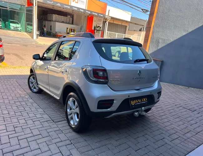 Imagem 6 – Sandero 2017 1.6 STEPWAY 8V FLEX 4P MANUAL