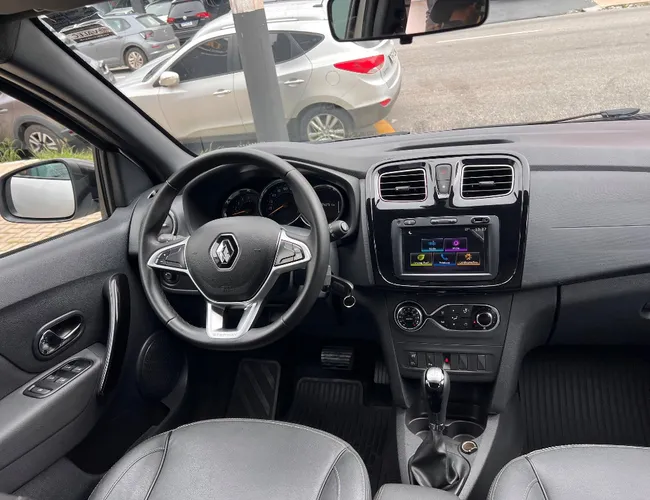 Imagem 13 – Stepway 2024 1.6 16V Sce Flex Iconic X-Tronic