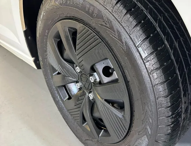 Imagem 25 – Polo 2024 Polo Track 1.0 Flex 12V 5P