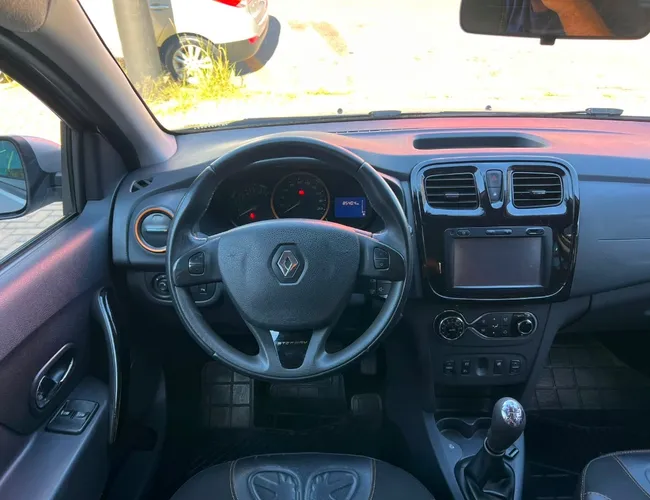 Imagem 11 – Sandero 2017 1.6 STEPWAY 8V FLEX 4P MANUAL