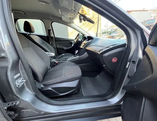 Imagem exterior do veículo Focus 2.0 16V/Se/Se Plus Flex 5P Aut. 2019 Focus 2.0 16V/Se/Se Plus Flex 5P Aut. 