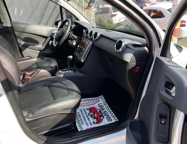 Imagem 10 – C3 2017 1.6 Exclusive 16V Flex 4P Automático