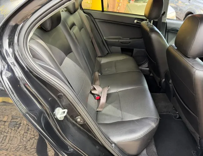 Imagem 6 – Lancer 2014 2.0 16V Gasolina 4P Automático