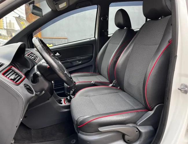 Imagem 12 – Fox 2016 1.6 Mi Rock In Rio 8V Flex 4P Manual