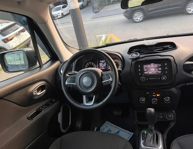 Imagem 16 – Renegade 2019 1.8 16V Flex Sport 4P Automático