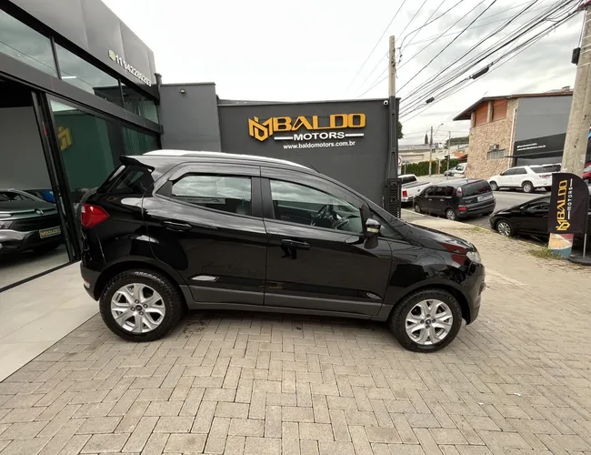 Imagem exterior do veículo Ecosport Titanium 2.0 16V Flex 5P Aut. 2013 Ecosport Titanium 2.0 16V Flex 5P Aut. 