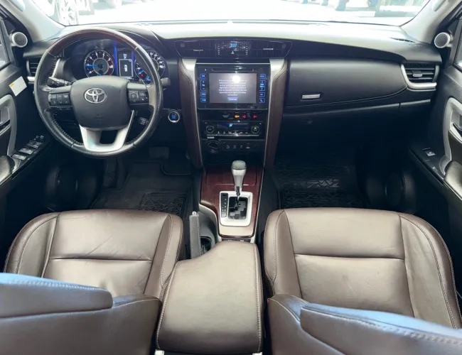 Imagem 7 – Hilux Sw4 2016 2.8 Srx 4X4 7 Lugares 16V Turbo Intercooler Diesel 4P Automático