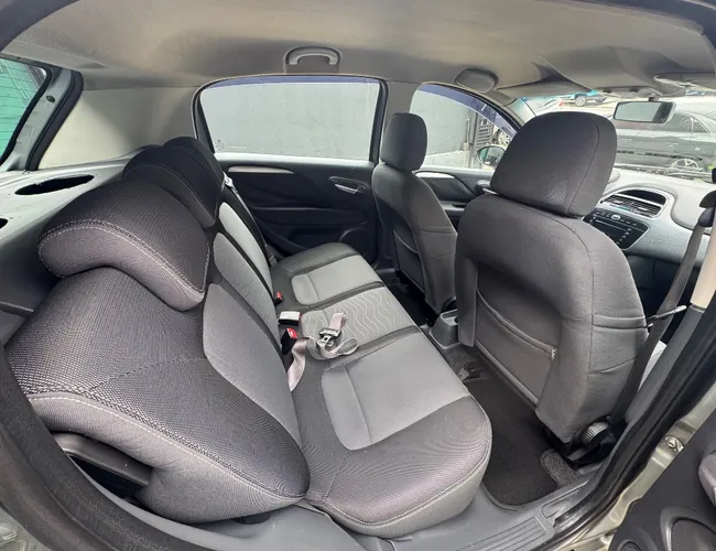Imagem 10 – Punto 2014 1.6 Essence 16V Flex 4P Manual