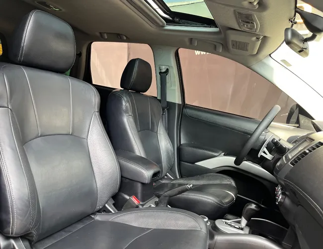 Imagem 14 – Outlander 2012 3.0 Gt 4X4 V6 24V Gasolina 4P Automático